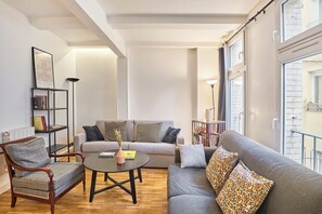 Apartment | Living area