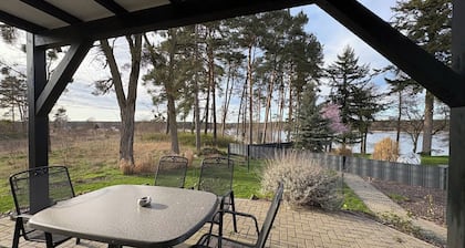 Haus am Röblinsee - Ferienwohnung Schwaan in Fürstenberg / Havel