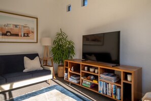 TV connectée, cheminée