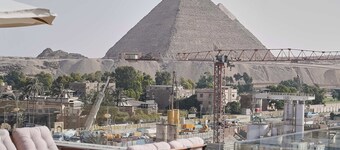 Pyramids Secret Hotel