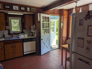 Microwave, oven, stovetop