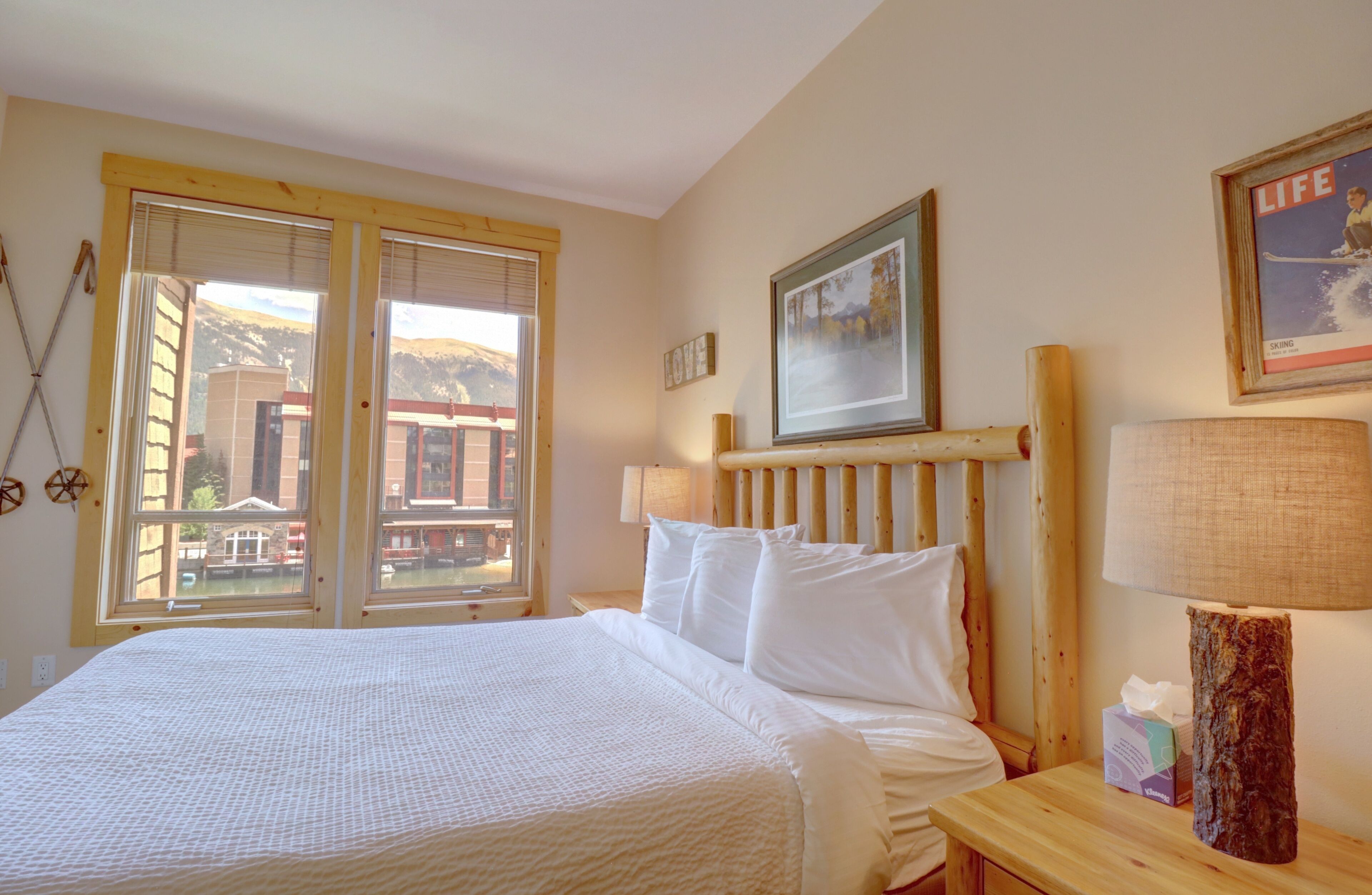 3 chambres, espace de travail pour ordinateur portable