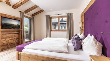 Zimmersafe, Verdunkelungsvorhänge, schallisolierte Zimmer