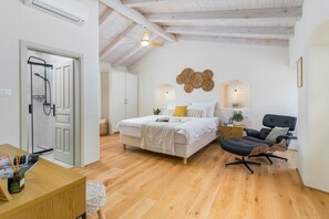 4 makuuhuonetta, silitysrauta/-lauta, Wi-Fi, vuodevaatteet