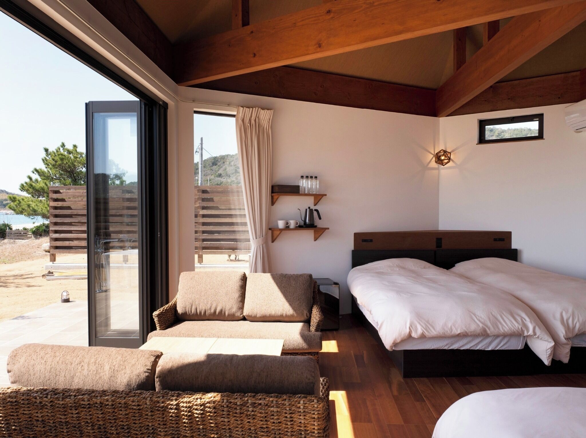 Wifi gratis y ropa de cama 