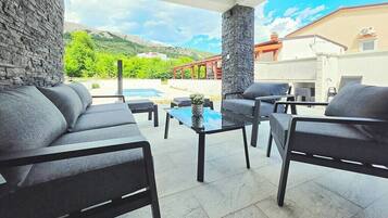 Terassi/patio