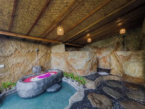 Villa, Private Pool, Valley View | Deep soaking bathtub - Royal Kemala Villa (Bali)