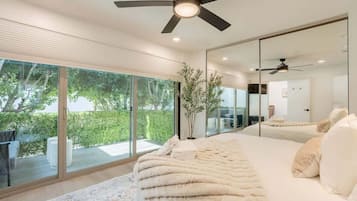 3 bedrooms, iron/ironing board, WiFi, bed sheets