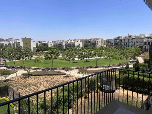 Apartment in Beverly Hills