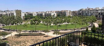 Apartment in Beverly Hills