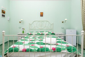 1 bedroom, iron/ironing board, WiFi, bed sheets - Bed and Breakfast 'Luna' with Sea View, Shared Pool and Wi-Fi (Calatabiano)