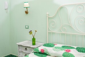 1 makuuhuone, silitysrauta/-lauta, Wi-Fi, vuodevaatteet