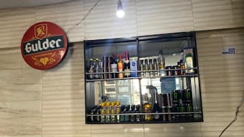 Bar (in der Unterkunft)