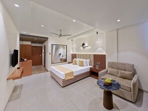 Magnolia Room | Desk, free WiFi, bed sheets