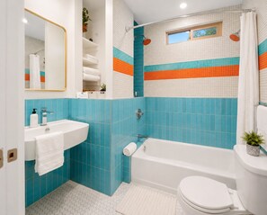 Hair dryer, towels - Walk To Beach, Surfing, Mins 2 Restaurants & Shops (Oxnard)