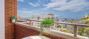 Living Sol - Centric Urban Room 1