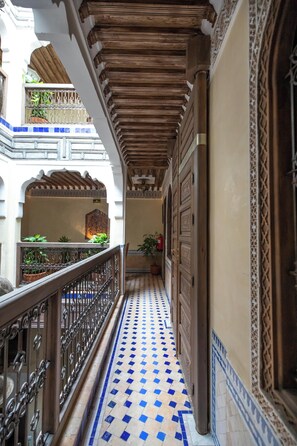 Habitación individual Confort | Terraza o patio