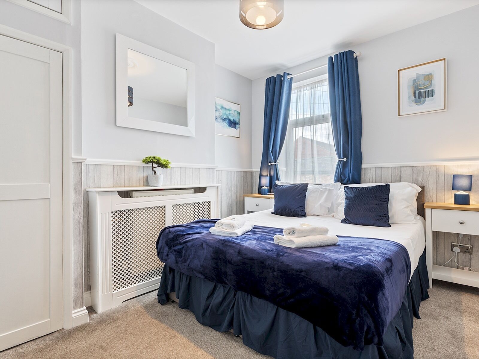 2 camere, ferro/asse da stiro, Wi-Fi gratuito, lenzuola