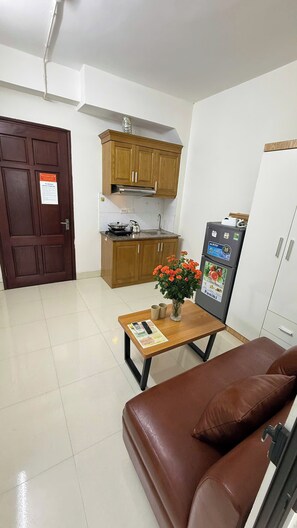 Superior Apartment, Balcony, Courtyard View
