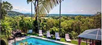 WYBALENA Entire Private Home, Ocean and valley views Tropical Oasis Pool Garden