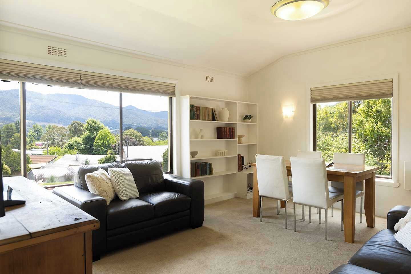 Cosy Candlewick Cottage | A Mount Beauty Delight - Bright