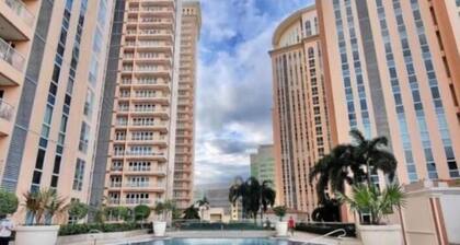 Luxury Coastal, Grand Canal View