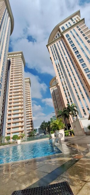 Condo, 1 Bedroom, Accessible, Balcony | Exterior - Luxury Coastal, Grand Canal View (Taguig)