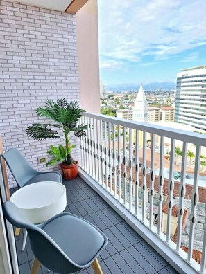 Condo, 1 Bedroom, Accessible, Balcony | Balcony - Luxury Coastal, Grand Canal View (Taguig)