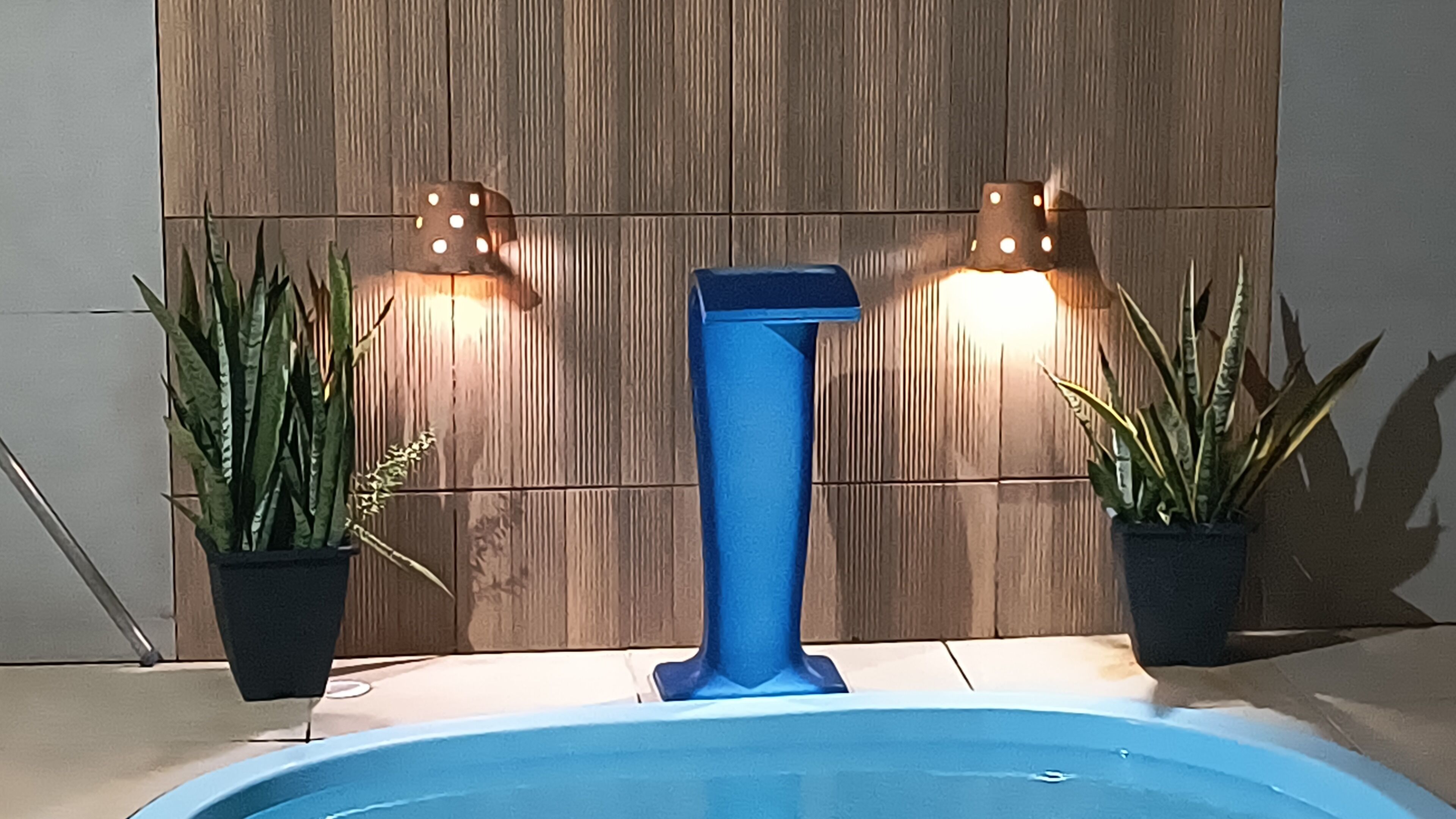 Kolam renang outdoor