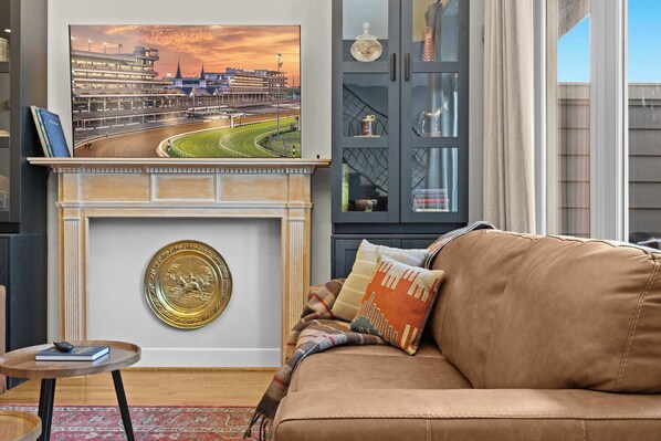 TV, stereo, offices