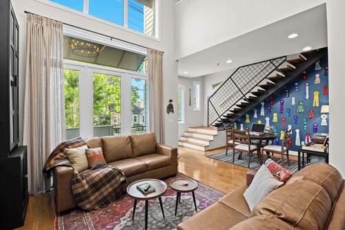 Exquisite Condo with Views in Trendy NuLu District