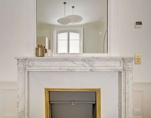 Articles gratuits dans le mini-bar, coffres-forts dans les chambres