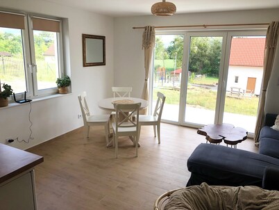 Lake House Moryn - Holiday home with lake view on Lake Mohrin