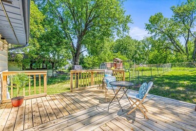 Monroe. Quiet 4BR w/ Huge Yard . Ideal for Crews & Families