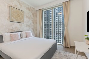 2 quartos, ferros/tábuas de passar roupa, Wi-Fi, roupa de cama