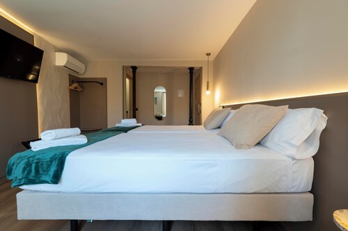 Hotel boutique Negresco Plaza Mayor