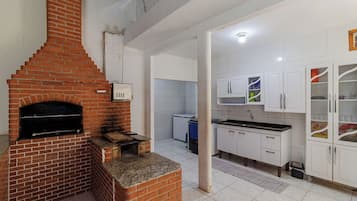 Casa, para fumantes | 4 quartos