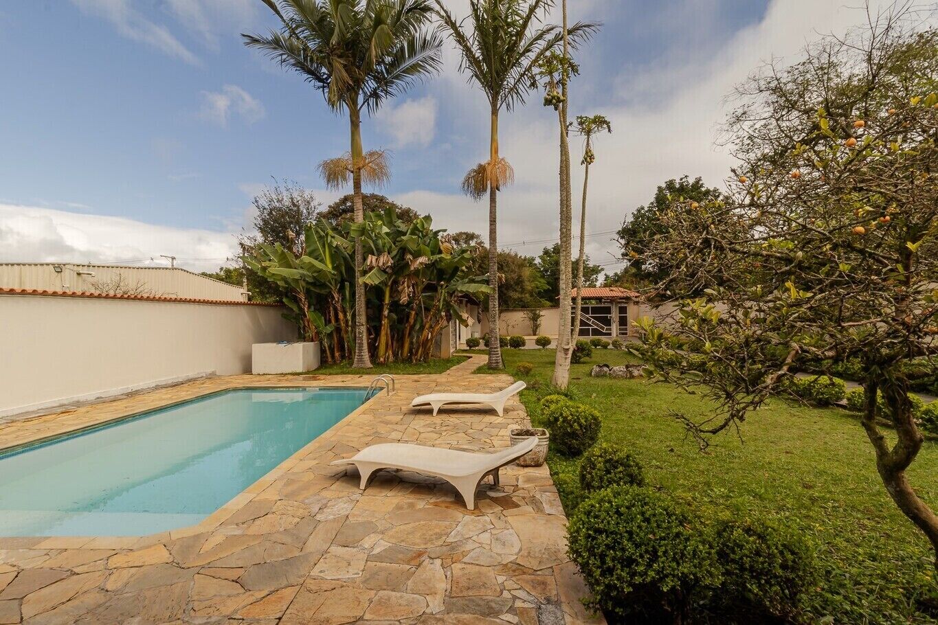 Maison, fumeur | 4 chambres