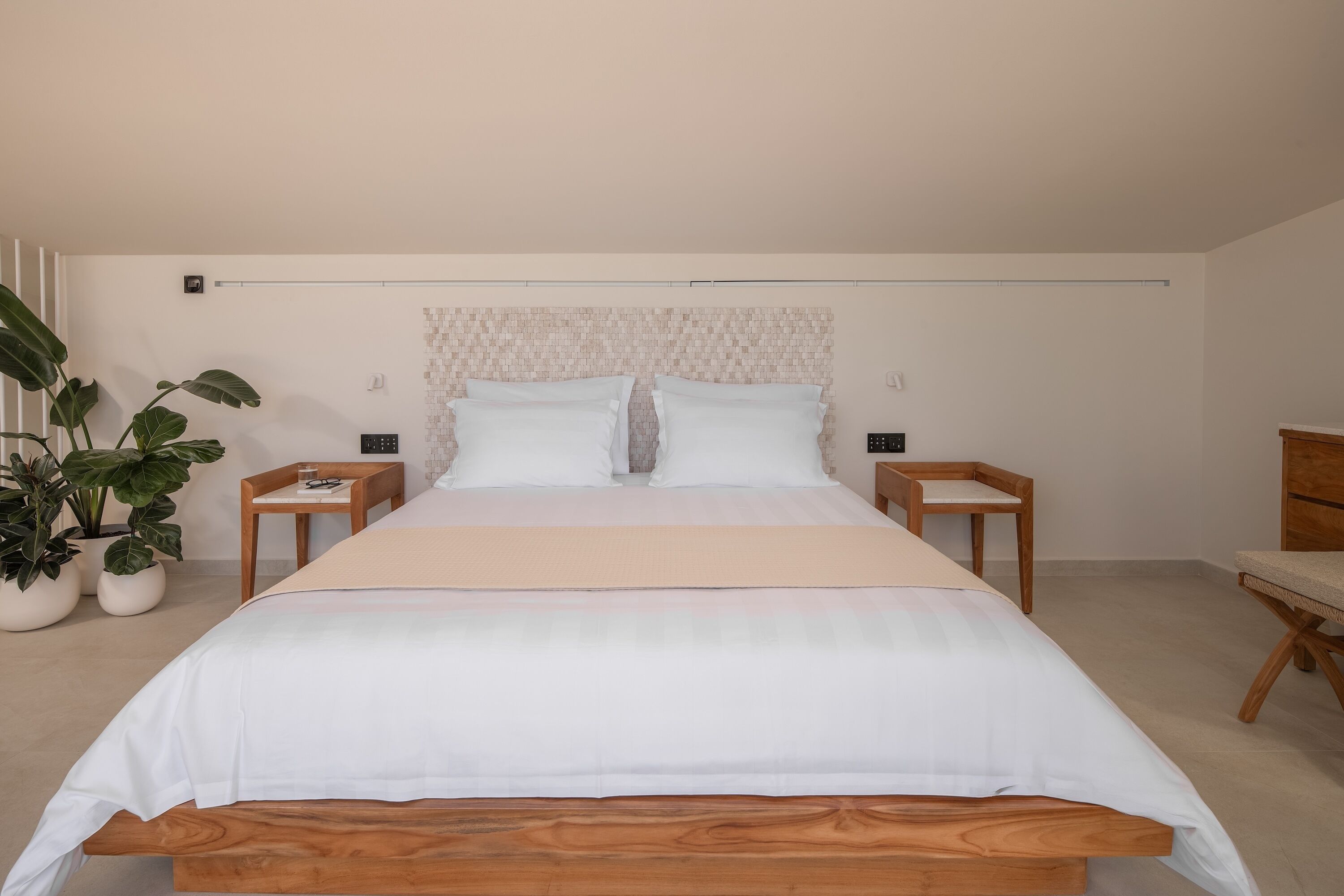 Premium bedding, minibar, in-room safe, blackout curtains