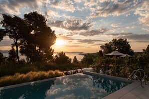 Maisonette Sea View with Private Pool | Terraza o patio