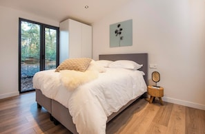 Wifi gratis y ropa de cama