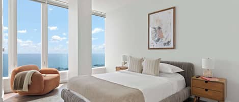 2 Schlafzimmer, Schreibtisch, Bügeleisen/Bügelbrett, Reisekinderbett