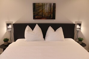 4 quartos, Wi-Fi de cortesia, roupa de cama