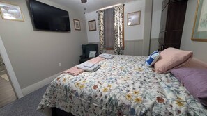 1 bedroom, WiFi, bed sheets