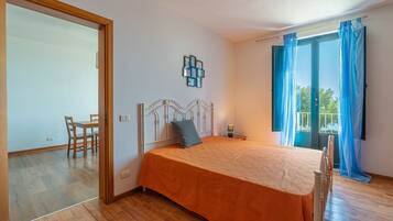 1 camera, Wi-Fi, lenzuola