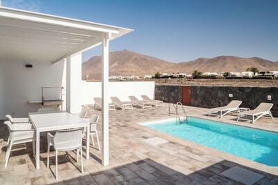 Ereza Villas La Granja