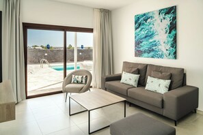 50-inch flat-screen TV with digital channels - Ereza Villas La Granja (Yaiza)
