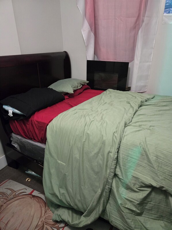 1 chambre, fer et planche à repasser, Wi-Fi, draps fournis