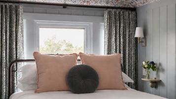 Chambre Quadruple Luxe | Literie de qualité supérieure, couette en duvet d'oie