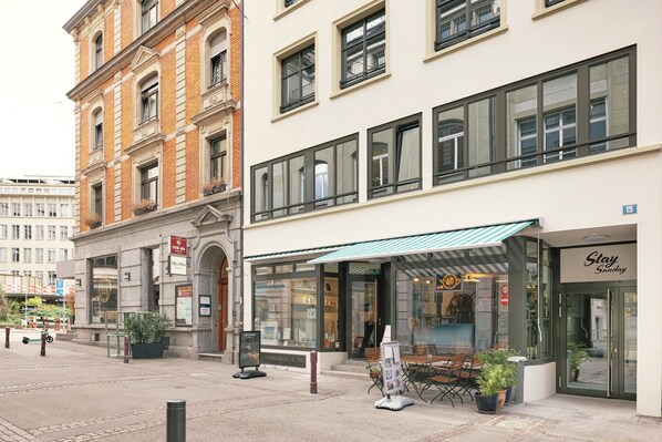 Property entrance - Stay Sunday (Zürich)